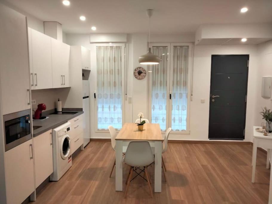 Apartamento Loft Al-Nasir Junto Al Casco Historico Cordova Esterno foto